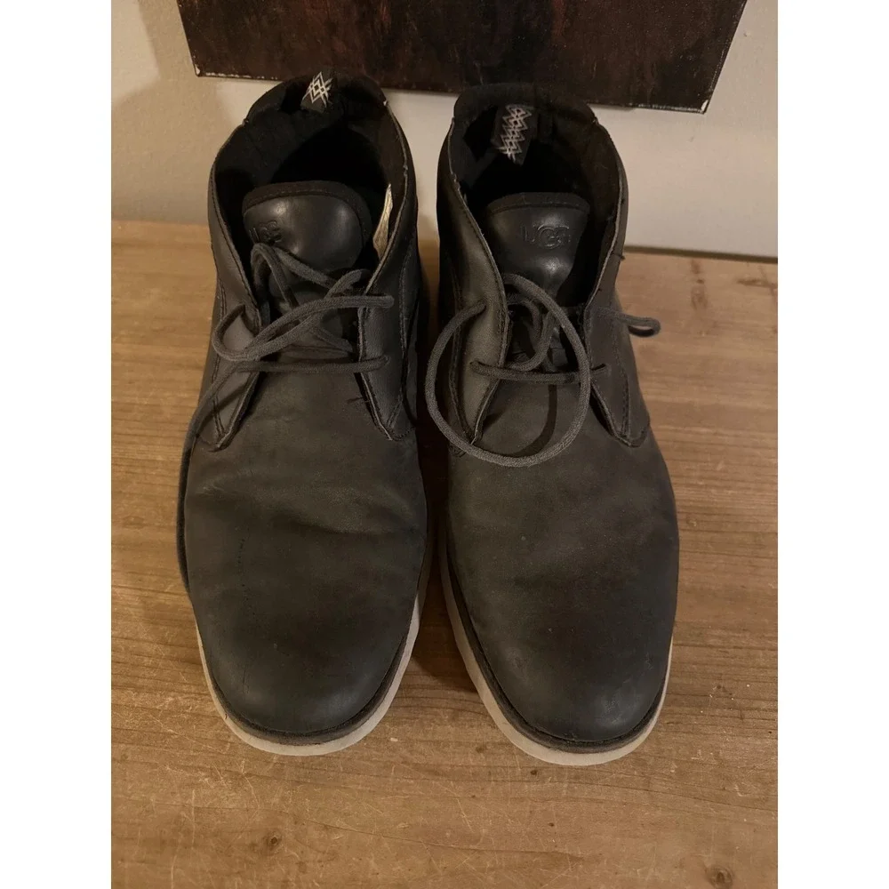 UGG Neumel Flex Black Leather‎ Chukka Boots Mens 10.5 1104976